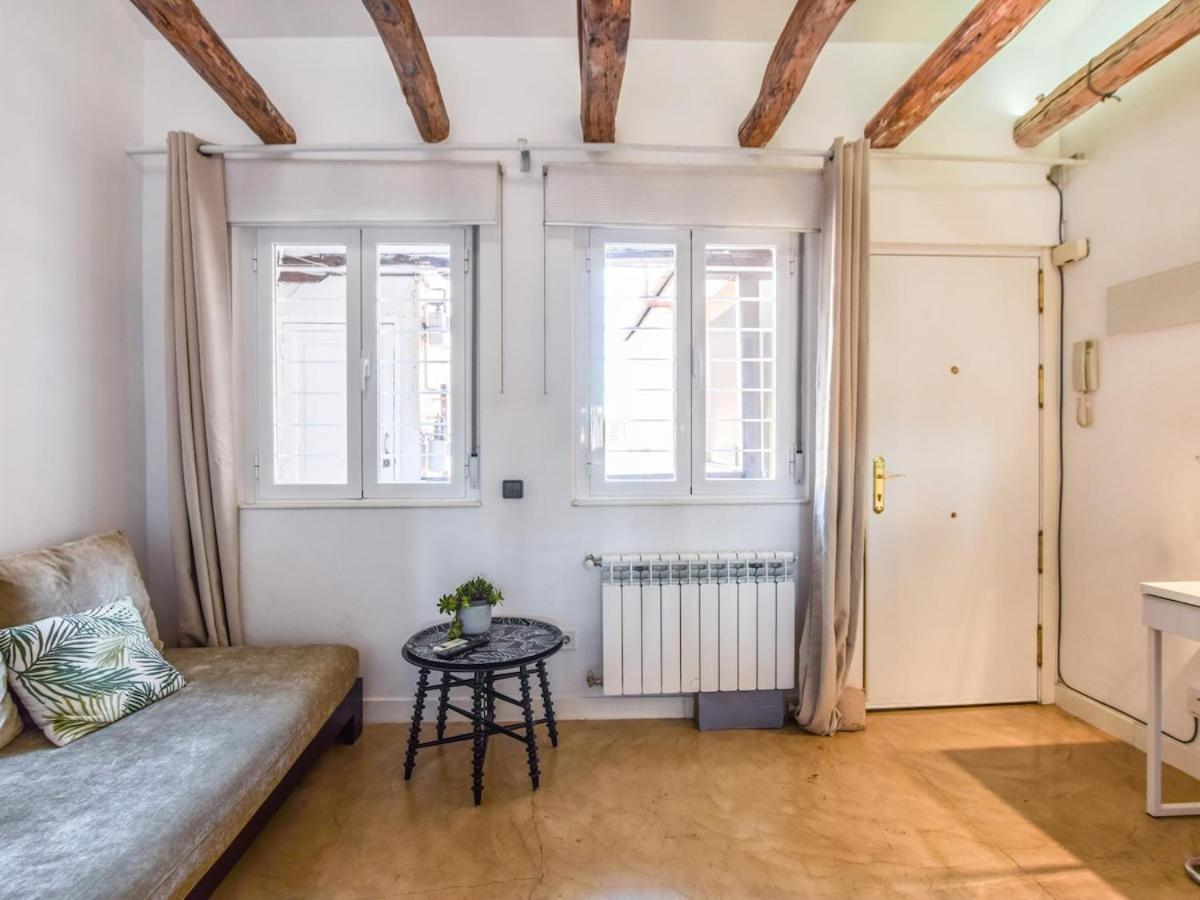 Apartamento En La Plaza De Lavapies Para 4 Personas 마드리드 외부 사진